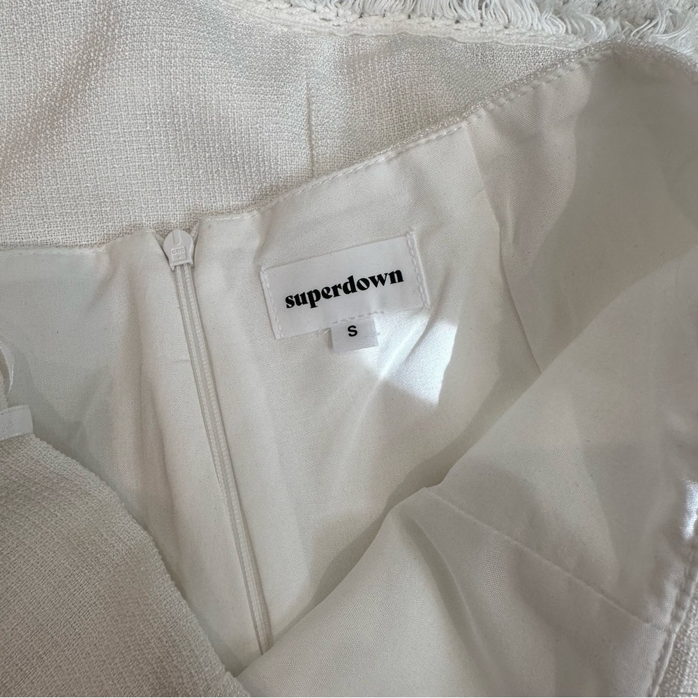 superdown White Mini Skirt with Fringe Trim - Picture 4 of 6